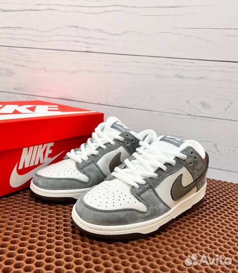 Кроссовки Nike Dunk Low SB