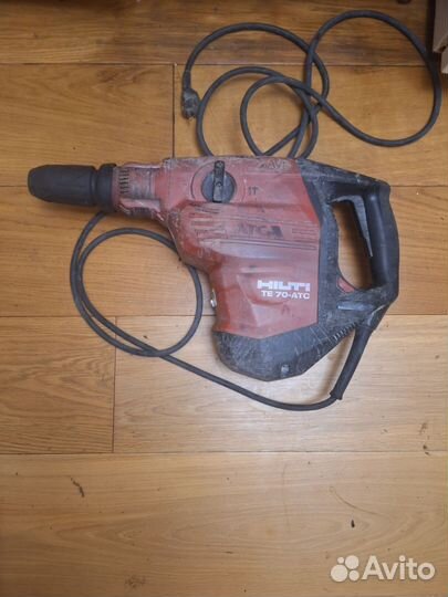 Отбойный молоток hilti