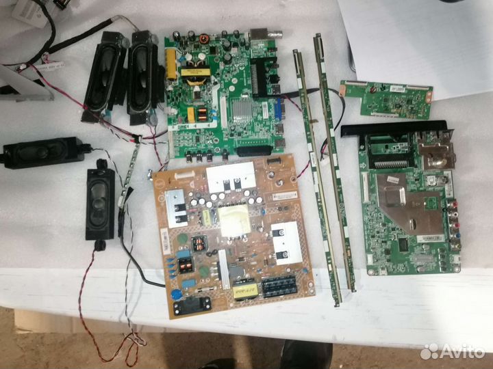 Плата ЖК телевизора
