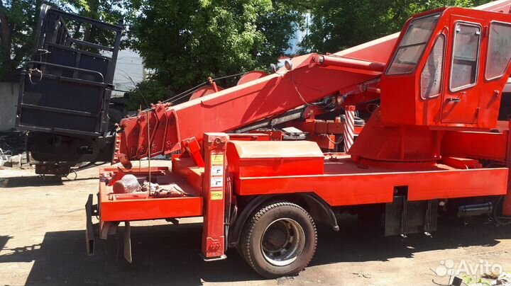 Автовышка 32м hino 500 Horyong SKY 320