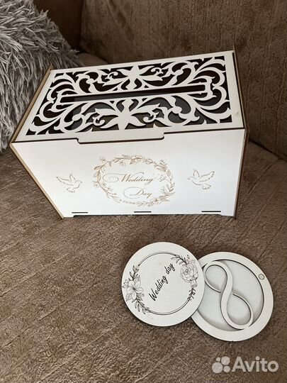 Свадебная казна и подставка под кольца