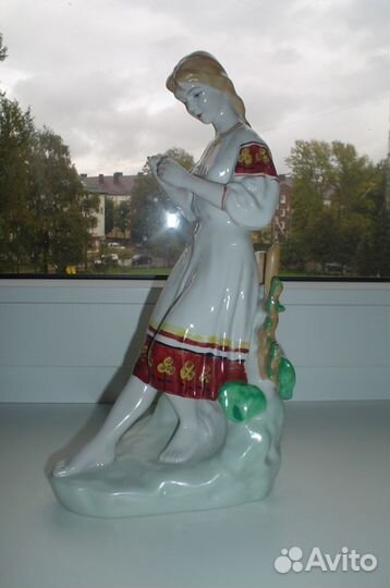 Статуэтка конца 70-х годов