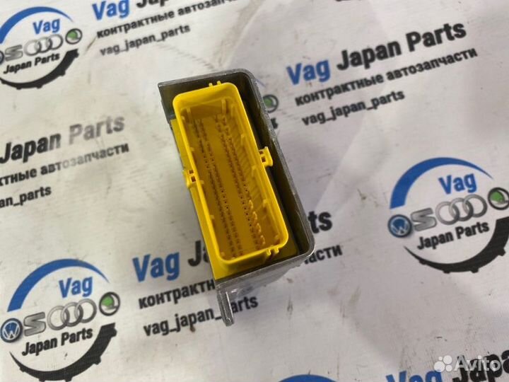 Блок управления SRS Volkswagen Tiguan NF CCZ 2011