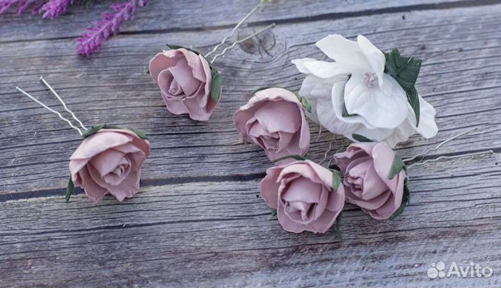 Броши, шпильки