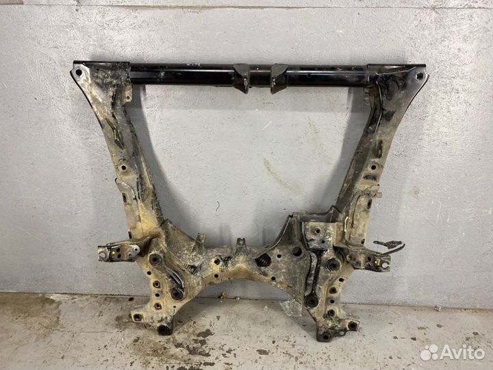 Передний подрамник Honda CR V 4 2.4