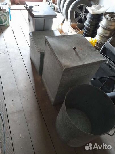 Бак для воды, корма, муки