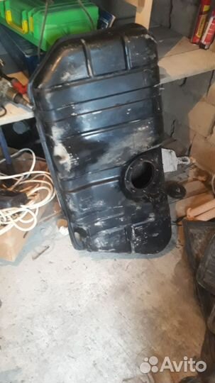 Запчасти на ваз 2114 2113 2115 бу