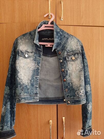 Джинсовый костюм женский