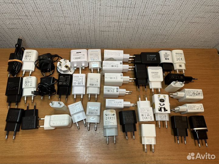 Оригинальные зарядники на разные модели