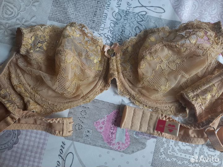 Бюстгальтер