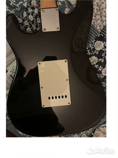 Электрогитара fender Squier