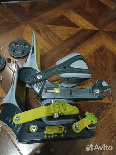 Крепления для сноуборда burton