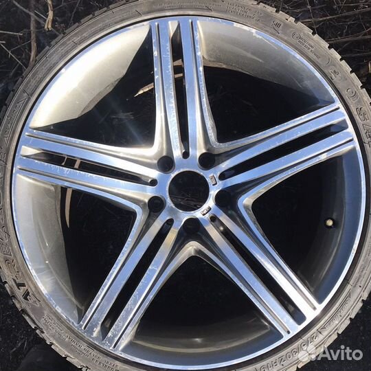 Колеса BMW '19 разноширокие