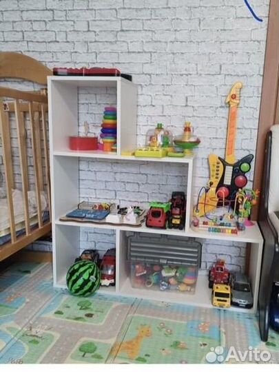 Стеллаж для игрушек