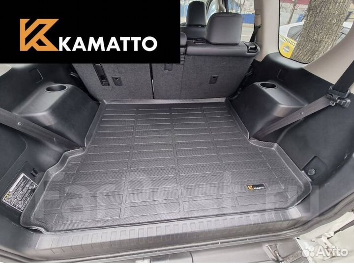 Продам коврик в багажник