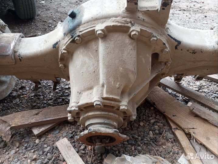 Ведущий мост