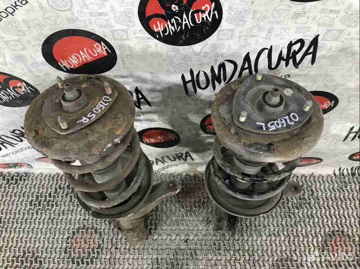 Амортизатор передний правый Honda CR-V