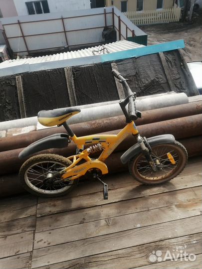Детский велосипед 14 дюймов б/у