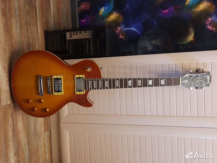 Электрогитара Gibson Les Paul реплика с комбиком