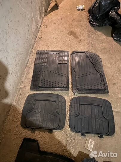Автомобильные коврики