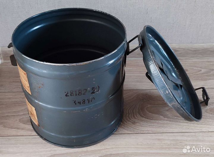 Контейнер, бак