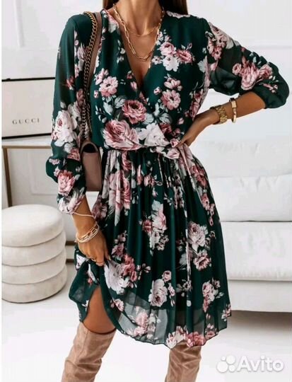 Платье 42-44 размер