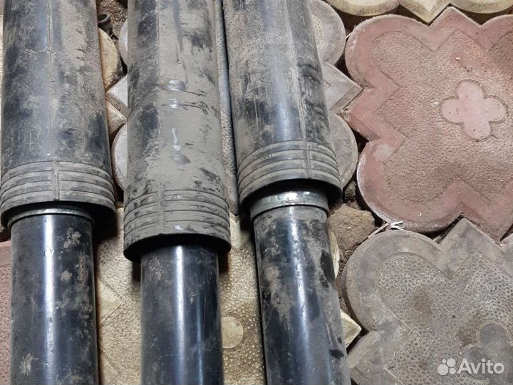 Аммортизатор задний Тойота королла Е150,е180