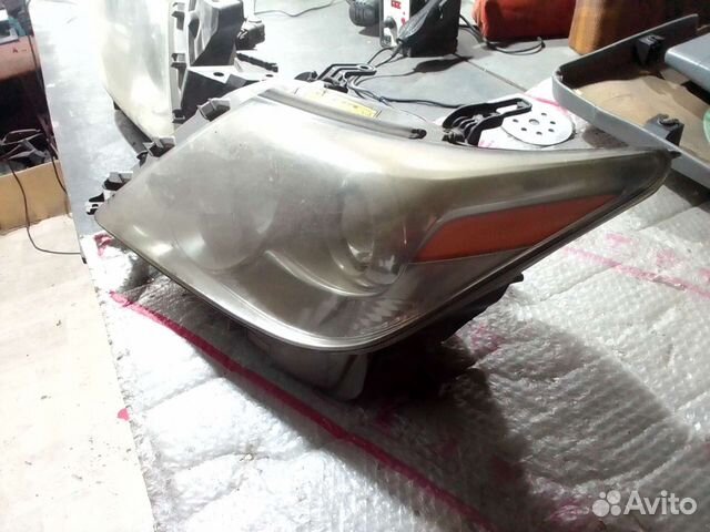 Фары на Лексус