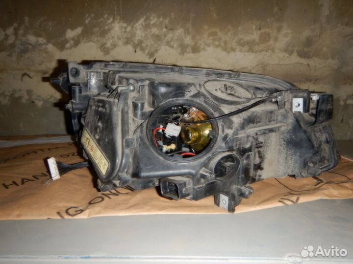 Фара левая BMW 7-Series F01