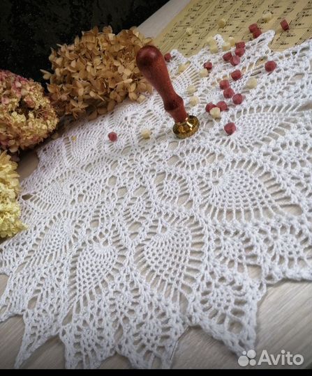 Салфетка вязаная. Новая. Ручная работа