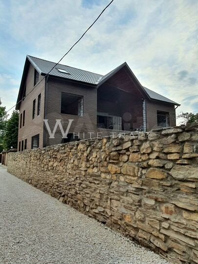 Коттедж 399 м² на участке 5,3 сот.