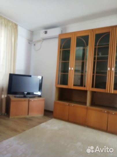 Стенка в гостиную со шкафом под тв бу