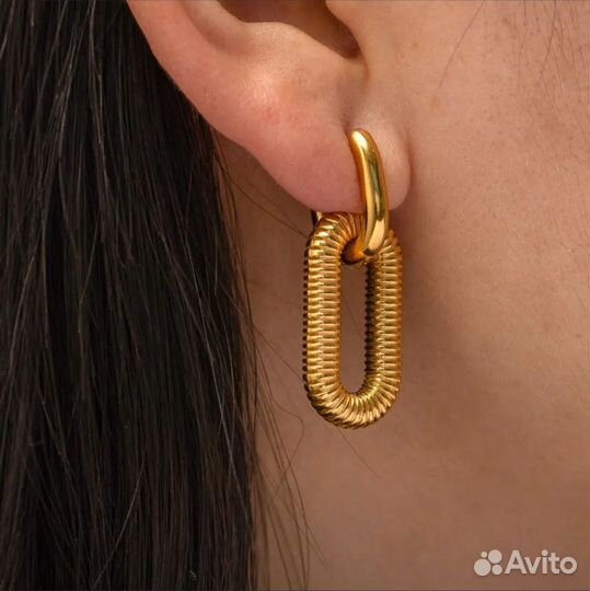 Серьги с подвесками новые