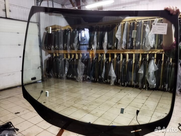 Лобовое стекло на Форд Фокус 2 с полным обогревом