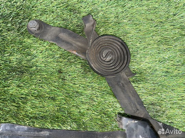 Петли капота Chevrolet Suburban GMT400