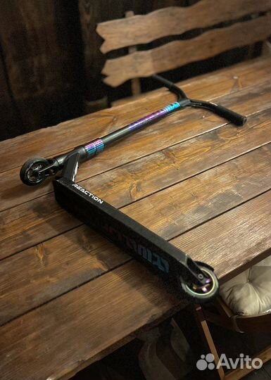 Трюковой самокат Reaction