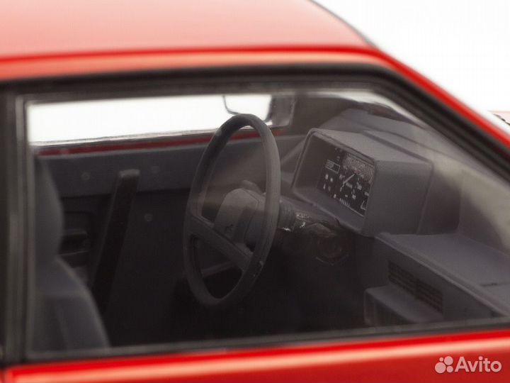 Ваз 2108 «Самара» М1:18 (Масштабная модель)