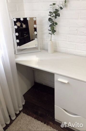 Гримерное зеркало сенсорное