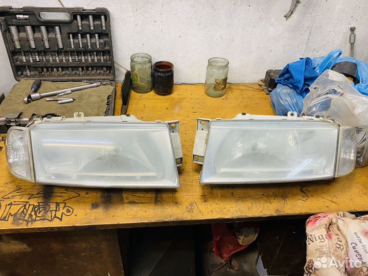 Продам фары оригинал шкода октавия тур А4