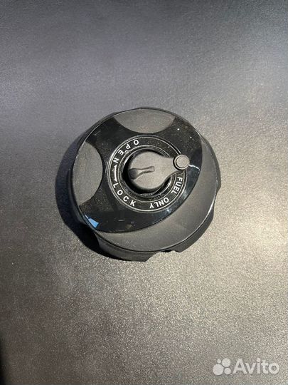 Крышка бензобака с замком 860200387