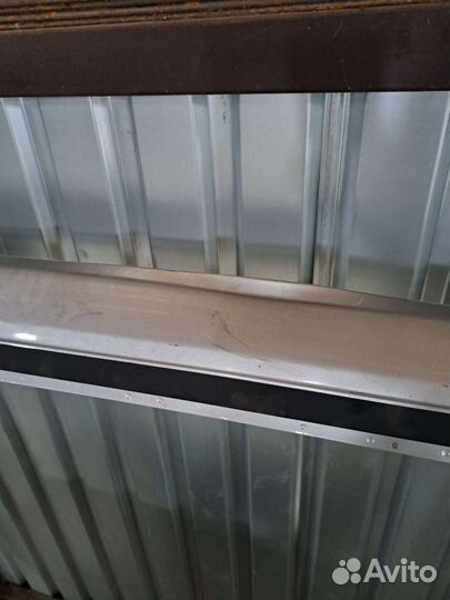 Дверь задний правый на Dodge Caravan 5