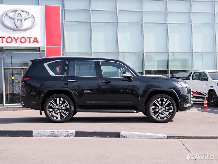 Lexus LX 3.3 AT, 2023