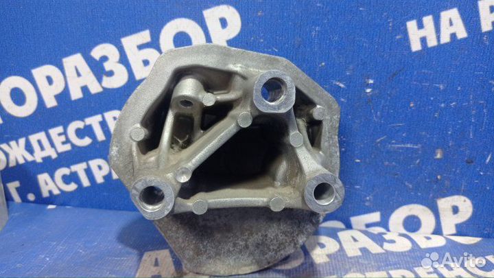 Кронштейн опоры двигателя Iran Khodro Samand седан