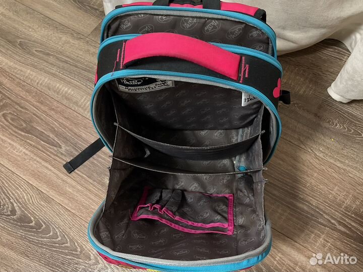 Школьный рюкзак