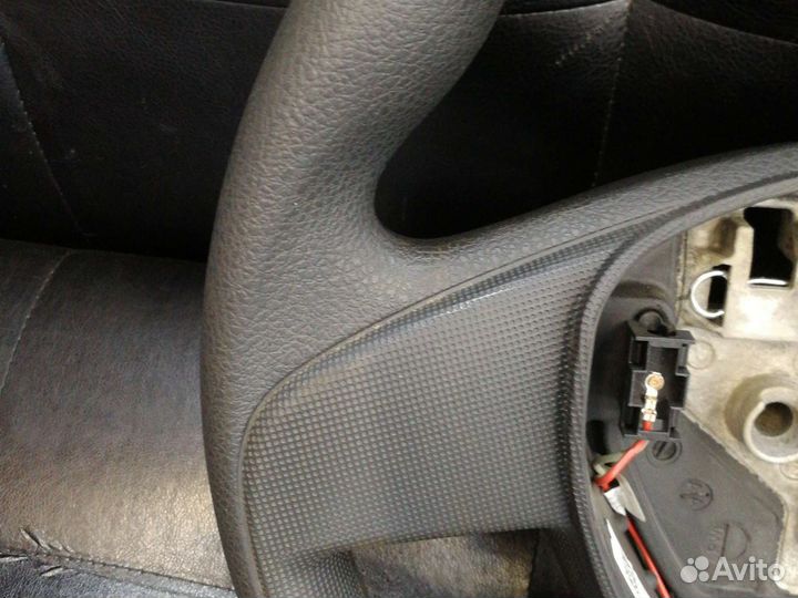 Руль рено логан 2