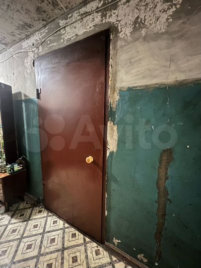 Комната 10 м² в 6-к., 2/5 эт.