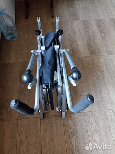 Инвалидное кресло-коляска б/у