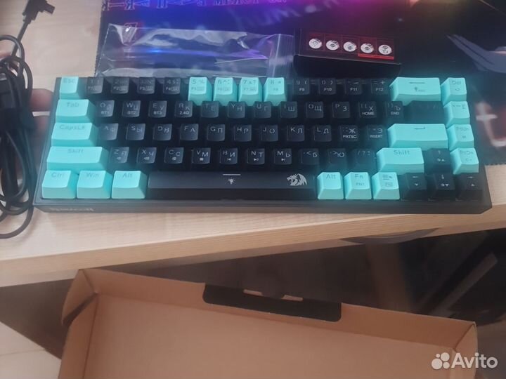 Игровая механическая клавиатура 60 reddragon