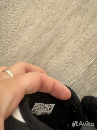 Кроссовки adidas 23 размер