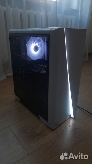 Корпус Aerocool Cylon Mini белый